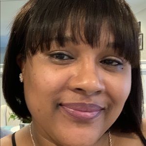 Meet your Posher, Natasha